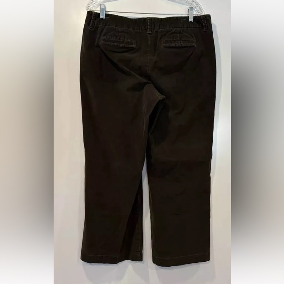LL Bean Womens Green Wide Leg Corduroy Pants Size 16P (1617) - Picture 2 of 5